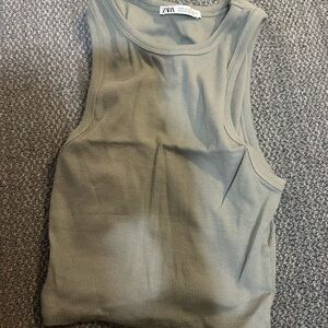 Zara Women's Green Ribbed Tank Top